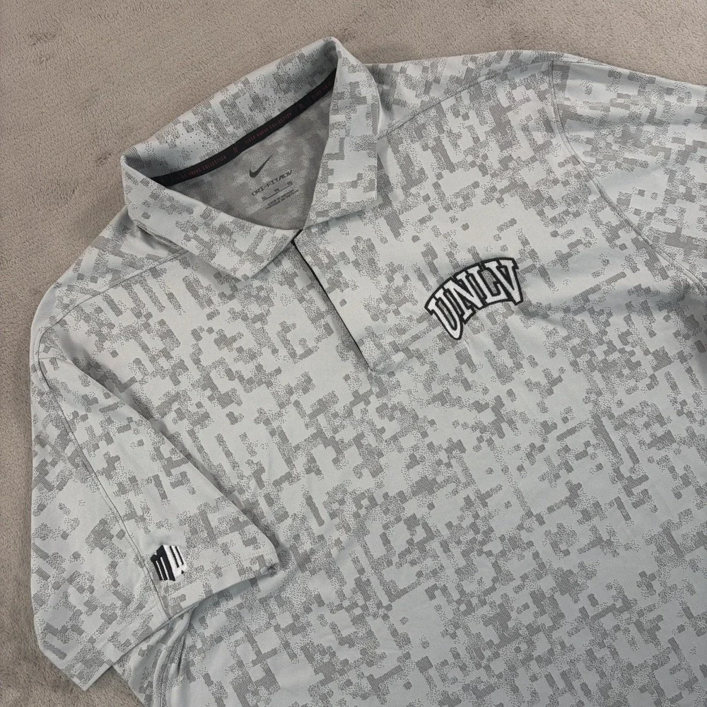 Nike Dri-FIT ADV Tiger Woods x UNLV Rebels Performance Golf Polo Shirt Men XL